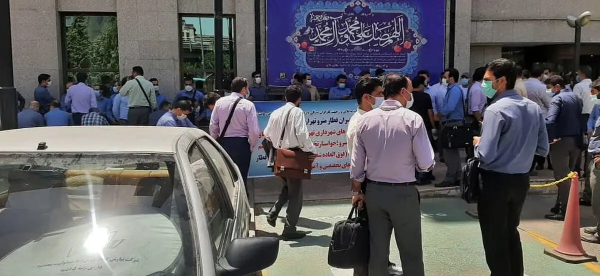 اراده مردم تنها راه خروج از بحران کرونا / حضور در میهمانی‌ها و تجمعات محدود شود
