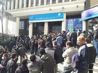 استاندار پیگیر مشکلات پرسنل شرکتی مخابرات گیلان می‌شود