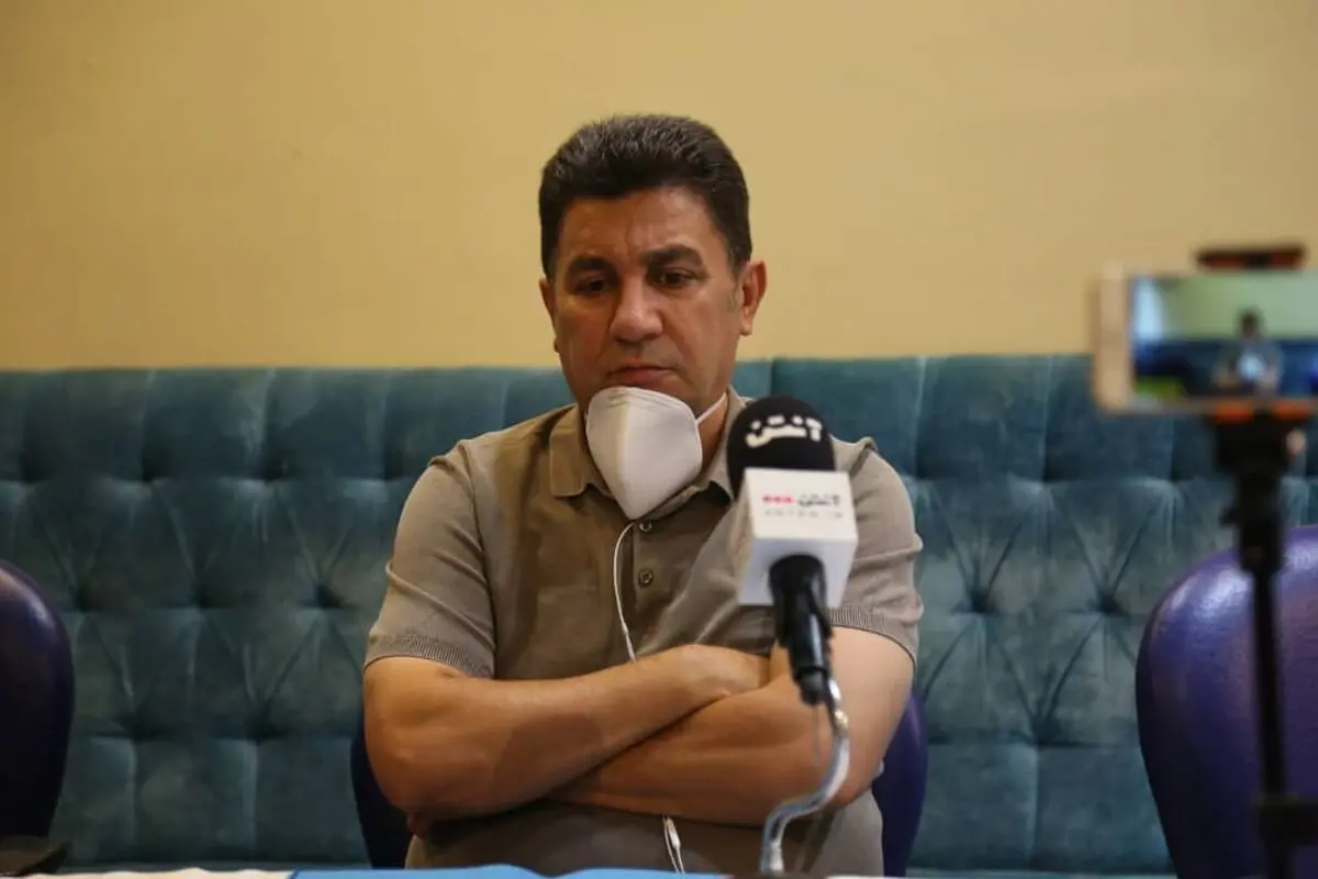 قلعه‌نویی: بازیکنان سپاهان نمی‌دانند لباس چه تیمی را به تن دارند/  برای حفظ جایگاه دومی به 3 امتیاز بازی نیاز داریم