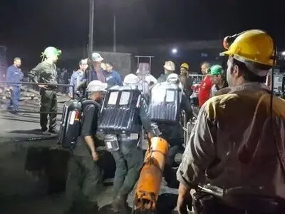 نشت گاز گوگرد سبب ریزش تونل معدن کوشک بافق شده است