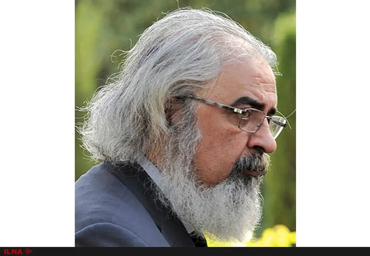 مدیا کاشیگر؛ مردی که از سایه به آفتاب آمد