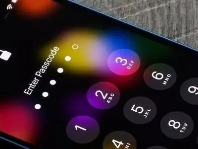 قابلیت امنیتی جدید iOS 18.1 بازکردن قفل آیفون را برای پلیس سخت‌تر می‌کند