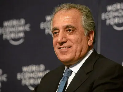 «زلمای خلیل‌زاد»، سیاستمداری با گام‌‌‌های معکوس برای منافع ملی افغانستان