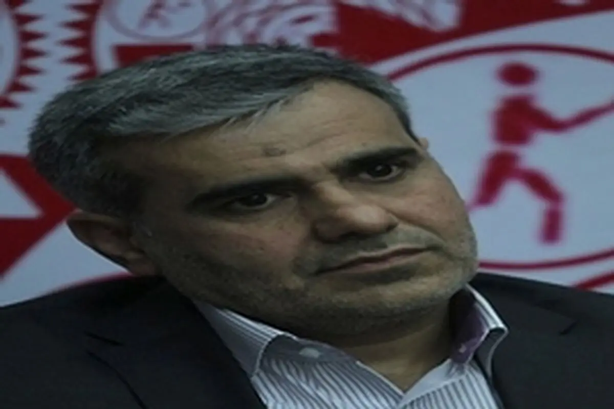 شمسایی: ۲۰بازیکن نیروگاه قم در حد تیم‌ملی هستند / ساختار فوتسال قم تغییر کند