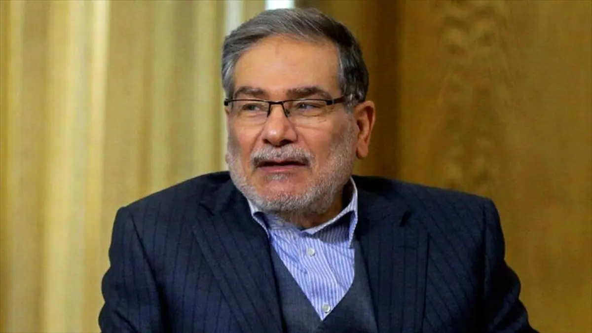 پاسخ تامل برانگیز شمخانی درباره شبهه ترور شهید رئیسی/ چرا اعلام حادثه برای هواپیمای اوکراینی با تاخیر صورت گرفت و آیا روحانی مطلع بود؟ + فیلم