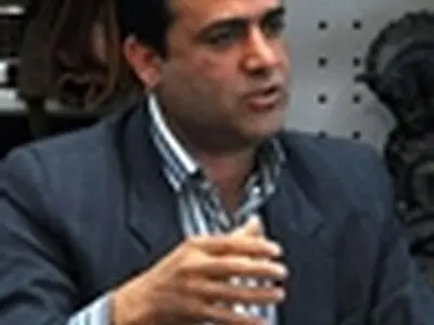 رهنما: اداره کل روی شخص خاصی نظر ندارد / بهتر است سرپرست جدید در انتخابات شرکت نکند