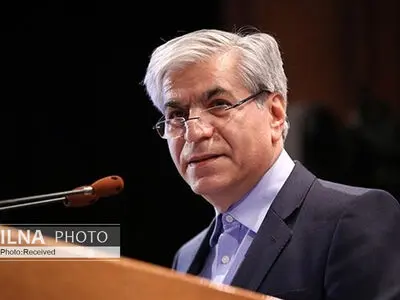 تهدید رکود در شرایط ثبات اقتصادی/ در سیاست ادغام، بانک‌های پذیرنده تحت فشار مالی قرار می‌گیرند/ ادغام بانک‌ها مرحله‌بندی شود      