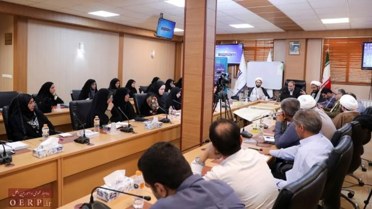 اولین دورههای آموزشی معلمان مجری کتابهای درسی جدیدالتألیف آغاز شد