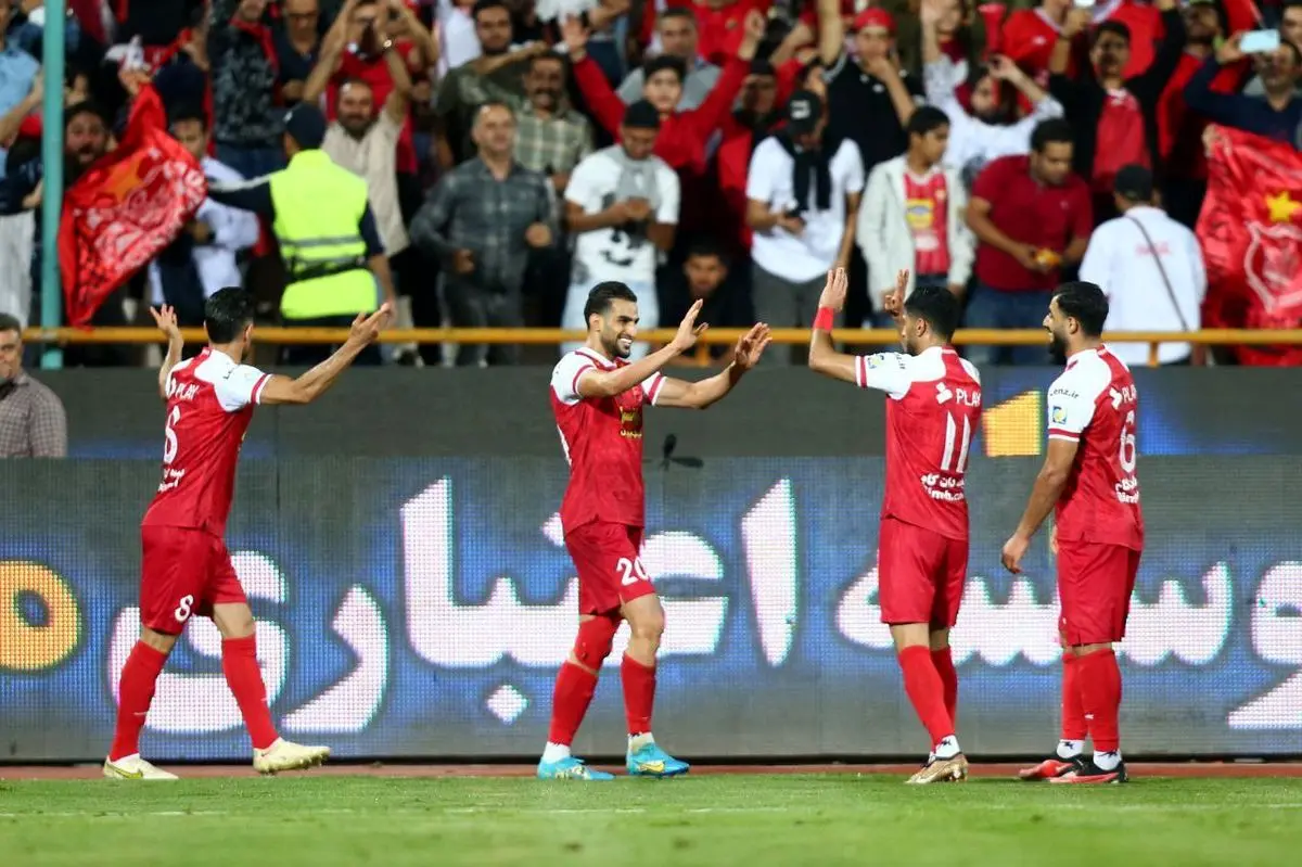 پرسپولیس 1 - گل گهر 0/ صدرنشینی با گلزنی زاهدی