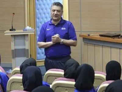 نظارت صفیری در رقابت های AFC CUP