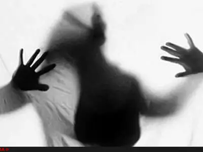 افراد ۱۸ سال به بالا تحت پوشش لایحه تامین امنیت زنان/ حمایت از قربانیان قاچاق انسان/ کودکان متاهل لحاظ نشده‌اند