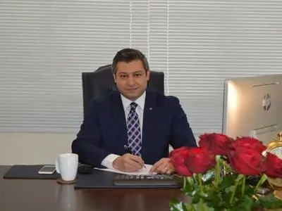 تهدید استقلال وکیل، نقض تعهّدات فراملی است