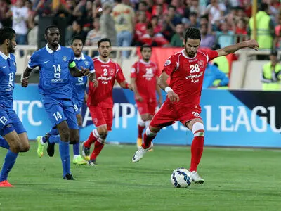 پرسپولیس - الهلال؛ بازی خنک زیر نور پراژکتور ورزشگاه مسقط