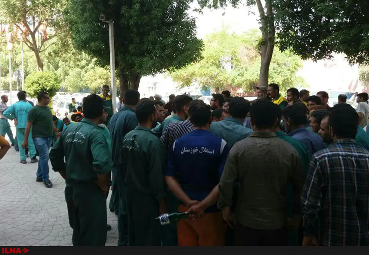 اعتراض صنفی کارگران مناطق هشت‌گانه شهرداری اهواز ادامه دارد