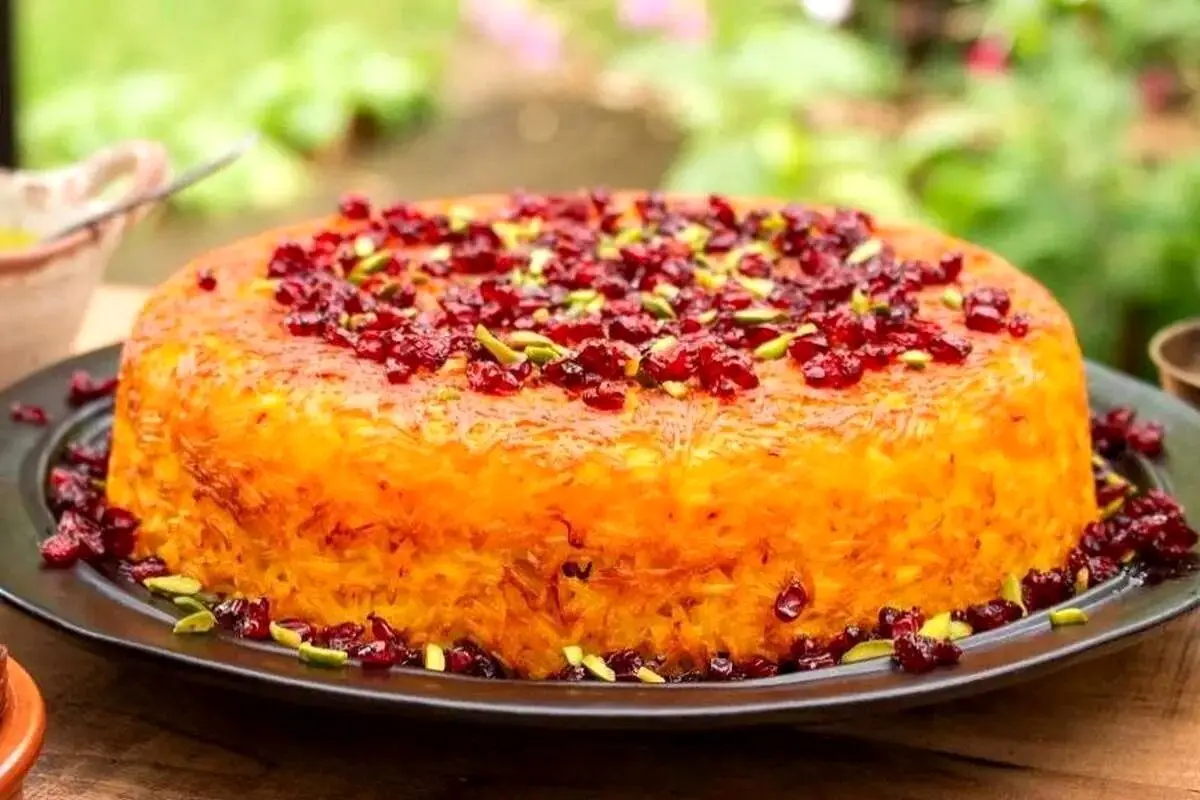 ته چین مرغ و بادمجان در پلوپز