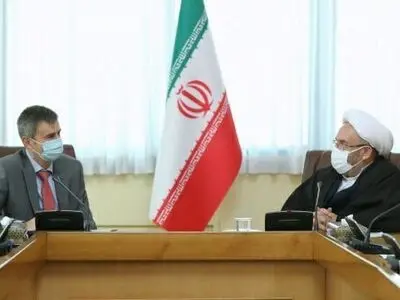 وجود اقوام و مذاهب را فرصتی برای توسعه و امنیت کشور می‌دانیم