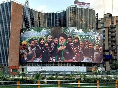 دیوارنگاره جدید میدان ولیعصر (عج) رونمایی شد