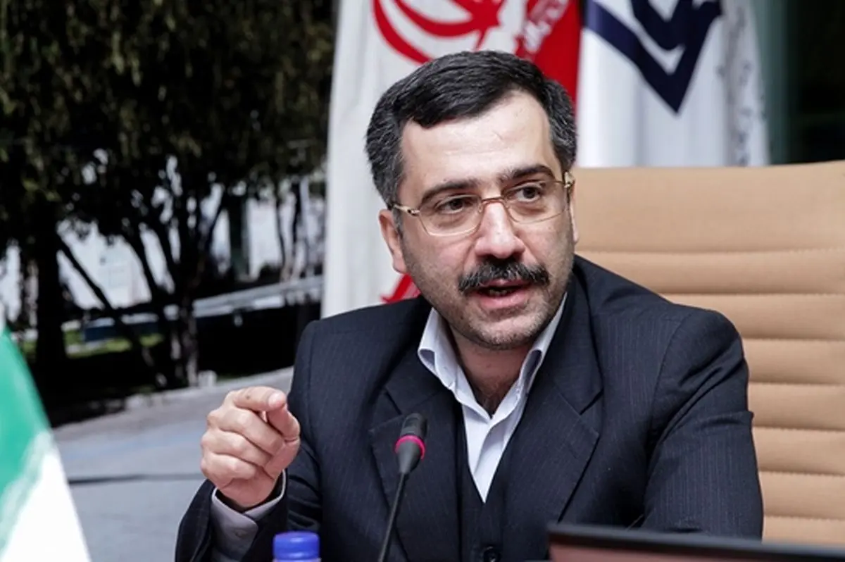 بیماران نسخه‌ها را با نظر هوش مصنوعی تغییر می‌دهند؛ از دست رفتن «زمان طلایی درمان» با خوددرمانی 