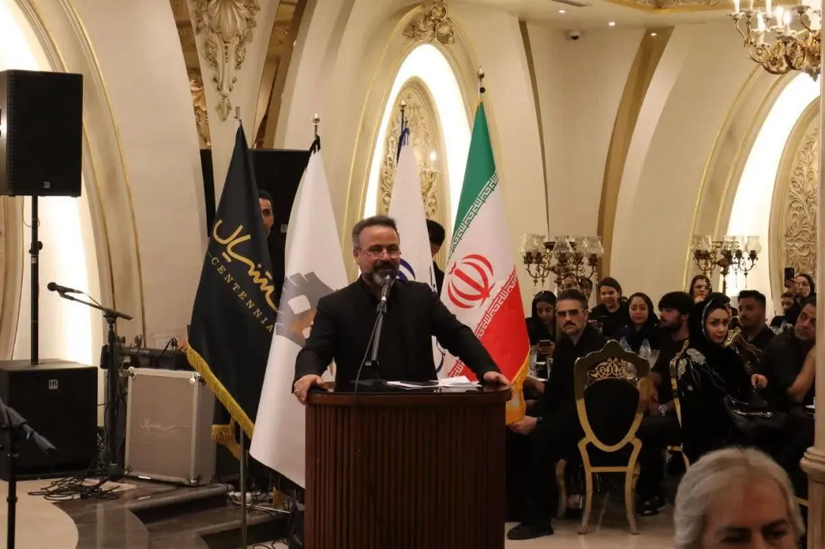 آیین بزرگداشت  اکبر عبدی در قرچک برگزار شد