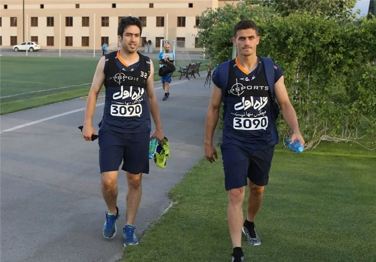 وریا آمد تا خسرو نیمکت نشین شود 