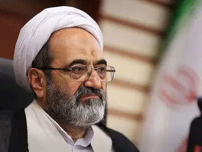 کتاب‌های درسی تا سال ۱۴۰۰ تغییر نخواهد کرد/ تغییرات جزئی در کتب به نفع دانش‌آموزان نیست