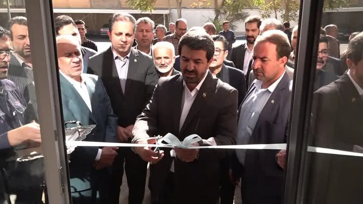 بهره برداری از نیروگاه خورشیدی 40 کیلوواتی در اداره کل غله همدان