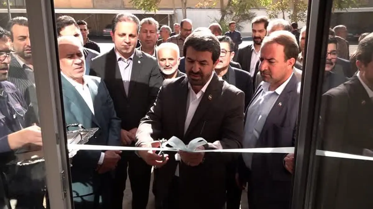 بهره برداری از نیروگاه خورشیدی 40 کیلوواتی در اداره کل غله همدان