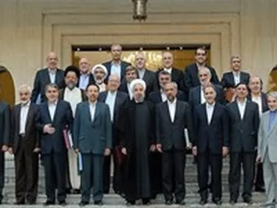 کسی نمی‌تواند برای چینش کابینه، به روحانی دستور دهد/وزیر بدون برنامه نمی‌تواند معجزه کند