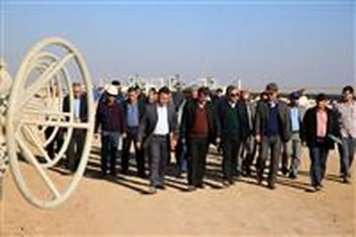 

روند توسعه غرب کارون سال آینده شتاب بیشتری می‎گیرد