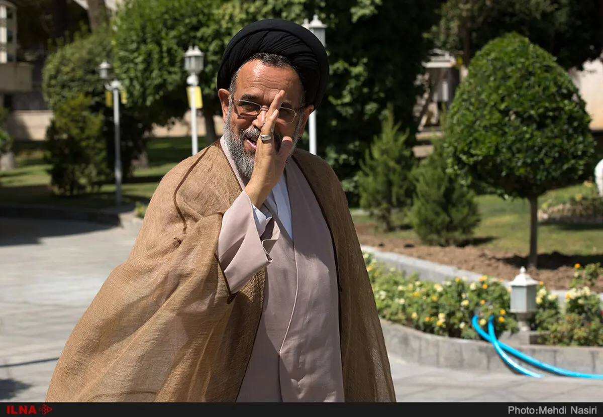 وزیر اطلاعات پاسخ روشنی درباره مساله شنود بدهد