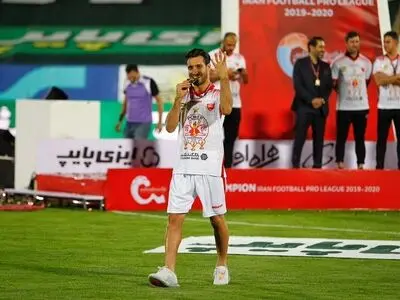 واکنش جنجالی شجاع خلیل زاده به دربی جام حذفی (عکس)