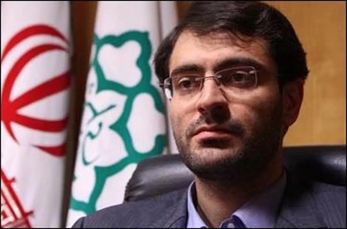 شهرداری جای چترافکنی است/ چتر خدمت باید بر سر همه شهروندان گسترده شود