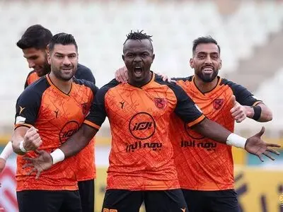 غیبت منشا و پریرا در اولین تمرین مس رفسنجان