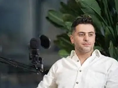 خاطره جالب علی ضیا از عاشق شدن در هجده سالگی/فیلم