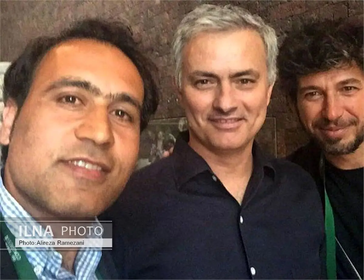 عکس یادگاری مهدوی‌کیا در کنار آقای خاص