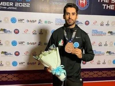 ورزش رزمی در ایران مظلوم است احمدبنیادی،قهرمان آسیا مطرح کرد