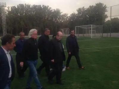 بازگشت رحمتی به تمرین،جستجوی مدرک پزشکی جباری/ جلسه مخفیانه در کمپ استقلال (عکس+فیلم)
