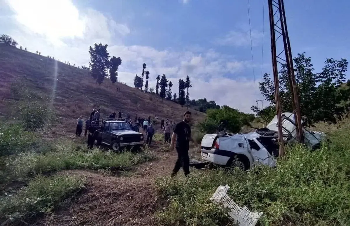 سه فوتی در پی سقوط یک دستگاه ال ۹۰ در رودبار؛ انتقال ۲ نفر به بیمارستان
