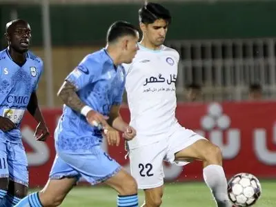 چادرملو ۵-۱ گل‌گهر: تحقیر صدرنشین در کویر