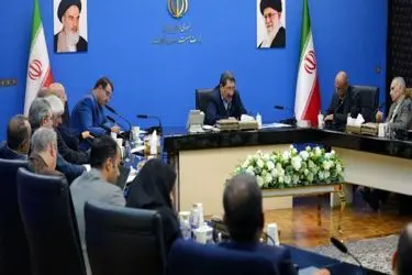 هشدار وزیر صمت و صنعت لوازم خانگی نسبت به تداوم محدودیت‌های ارزی