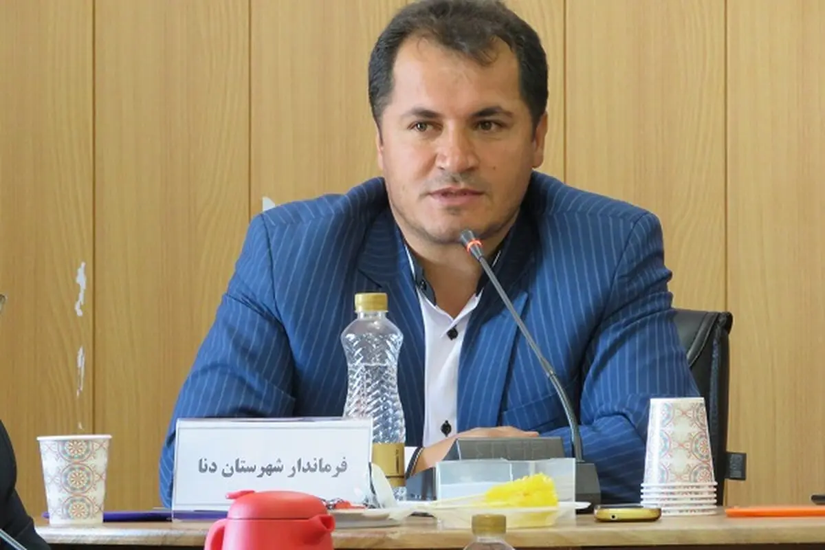 خبری از برکناری‌ام ندارم/ در مرخصی اداری هستم