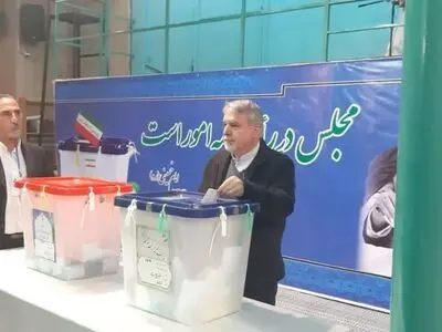 صالحی‌امیری رای خود را به صندوق انداخت 