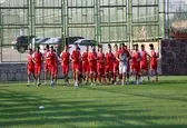 نساجی سفید و پرسپولیس قرمز می‌پوشد