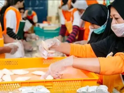 مهاجران در مالزی آموزش می‌بینند/ طرحی برای حمایت از زنان کارگرِ دور از خانه