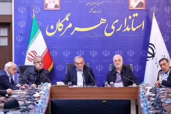 الرئيس بزشكيان: الحكومة تواصل متابعاتها لمعالجة الحالات الناجمة عن انفجار ميناء الشهيد رجائي
