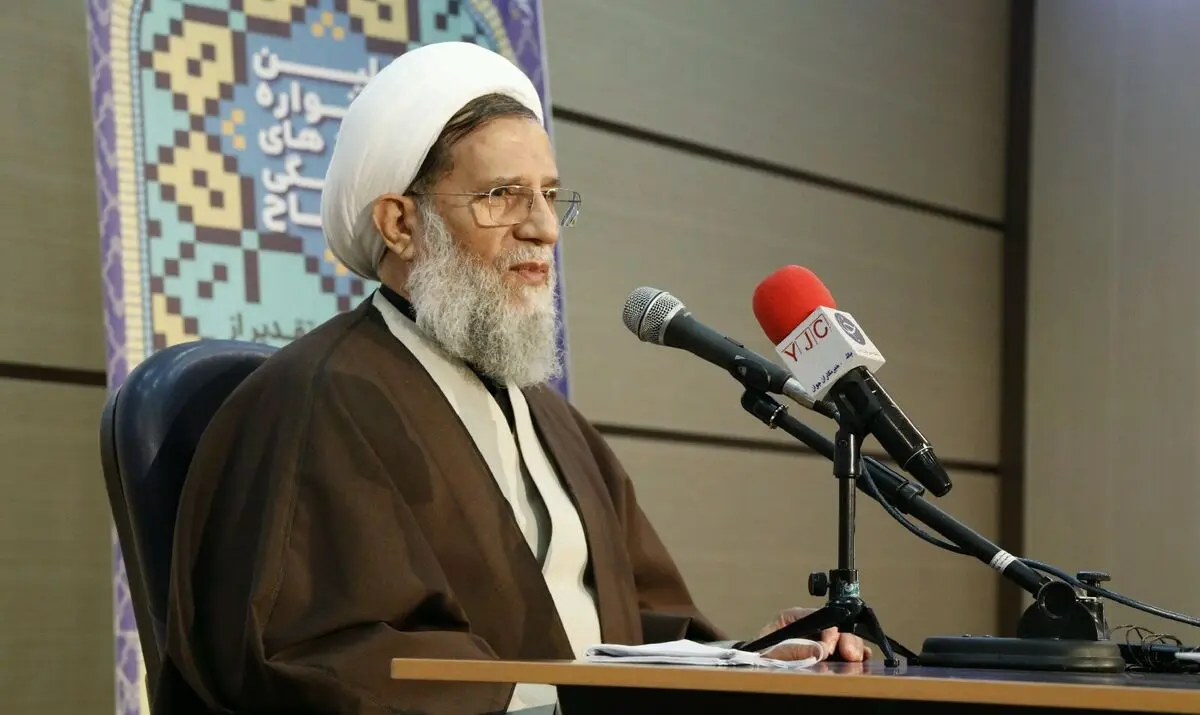 ارتش جمهوری اسلامی ایران، ارتشی انقلابی و معنویت محور است