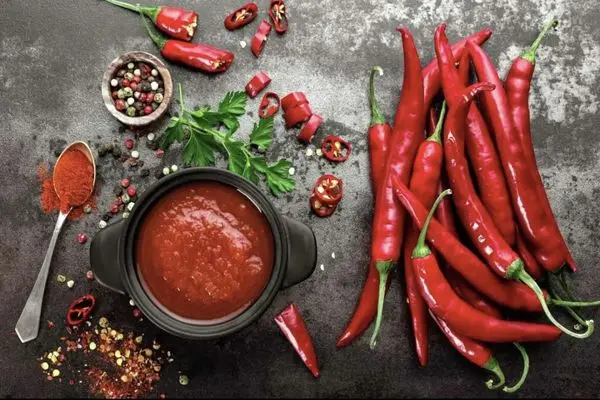 آیا مصرف بی‌رویه غذا‌های تند به سلامت دستگاه گوارش کمک می‌کند؟