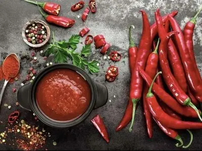 آیا مصرف بی‌رویه غذا‌های تند به سلامت دستگاه گوارش کمک می‌کند؟