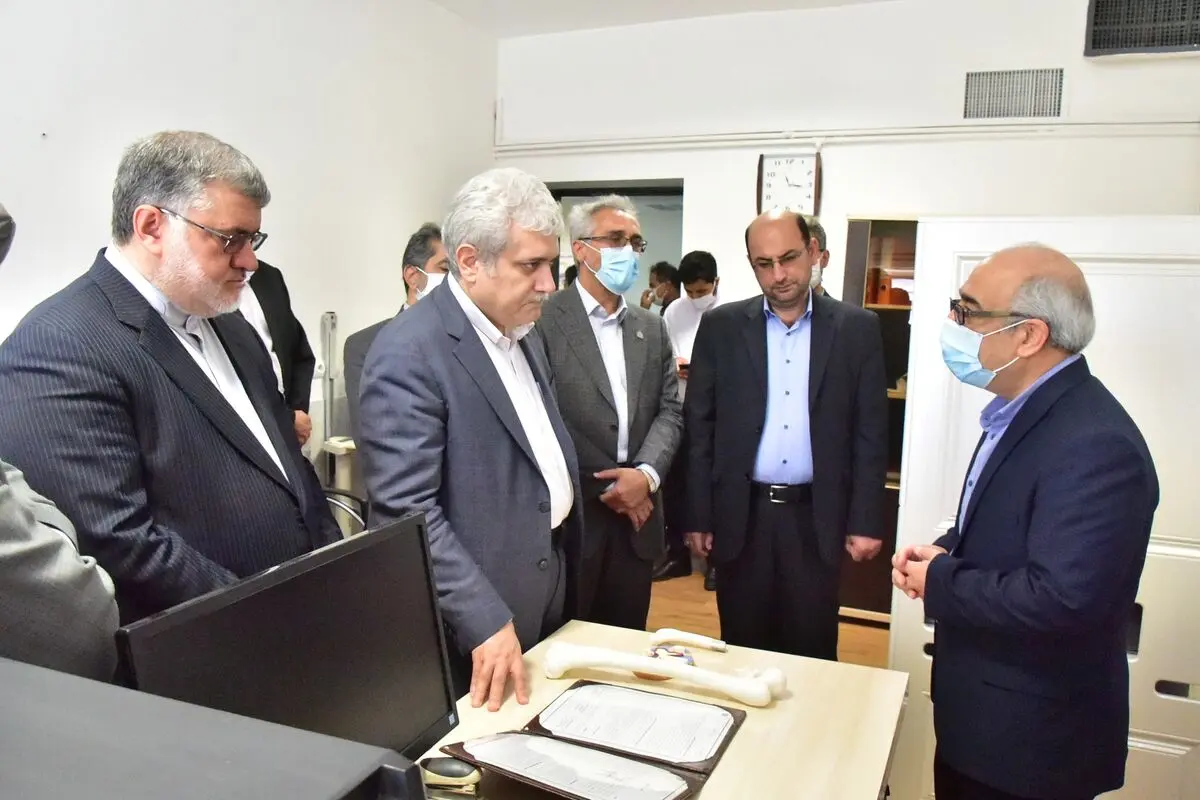 بررسی مشکلات مرکز رشد و شرکت‌های دانش بنیان دانشگاه علوم پزشکی بیرجند