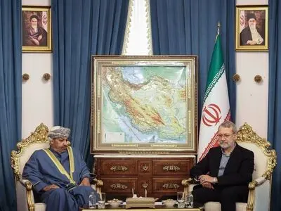 وزیر داخلیة عمان یؤکد على توسیع العلاقات الاقتصادیة والامنیة بین طهران ومسقط